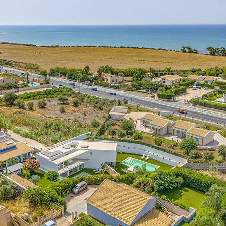 Villa Lobelia By
